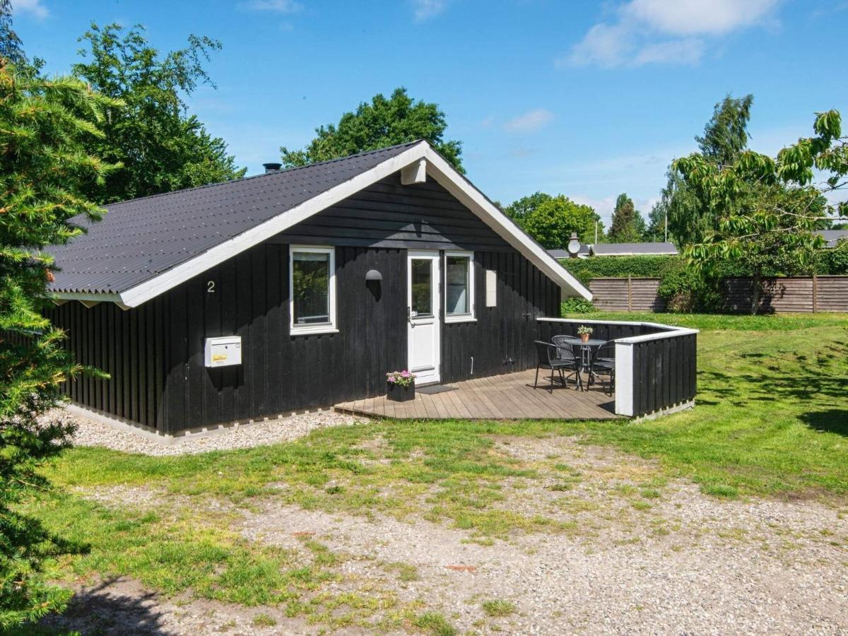 5 Person Holiday Home In B Rkop Egeskov  Exteriör bild