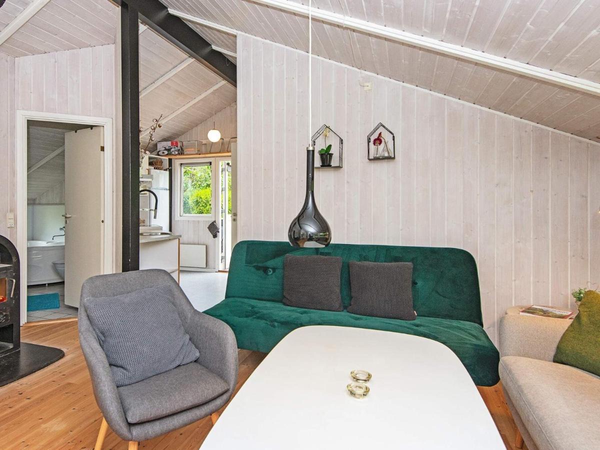 5 Person Holiday Home In B Rkop Egeskov  Exteriör bild